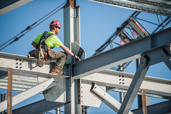 Steel Erection - Bates College - Lewiston, ME