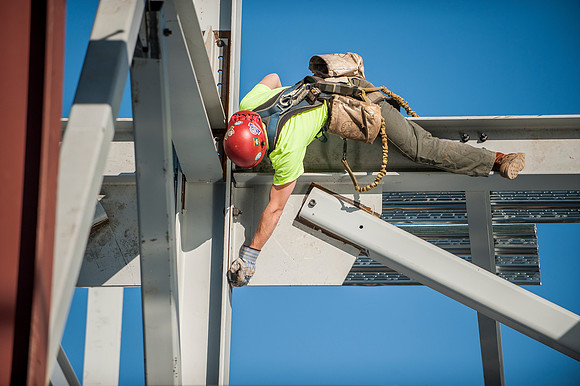 Steel Erection - Bates College - Lewiston, ME