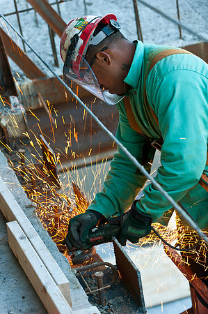 Metal Grinding - Wat Nawamintararachutis - Raynham, MA