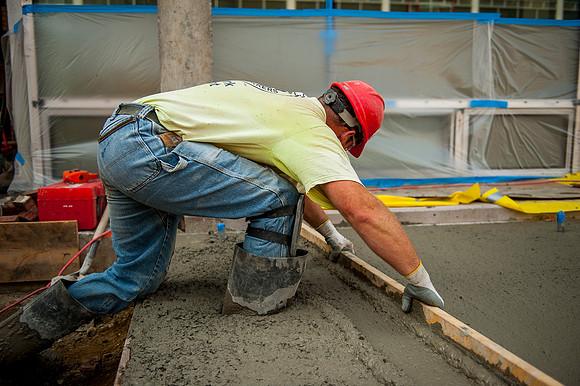 Concrete Screeding - Smith College - Northampton, MA